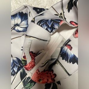 Flowery dress US 2